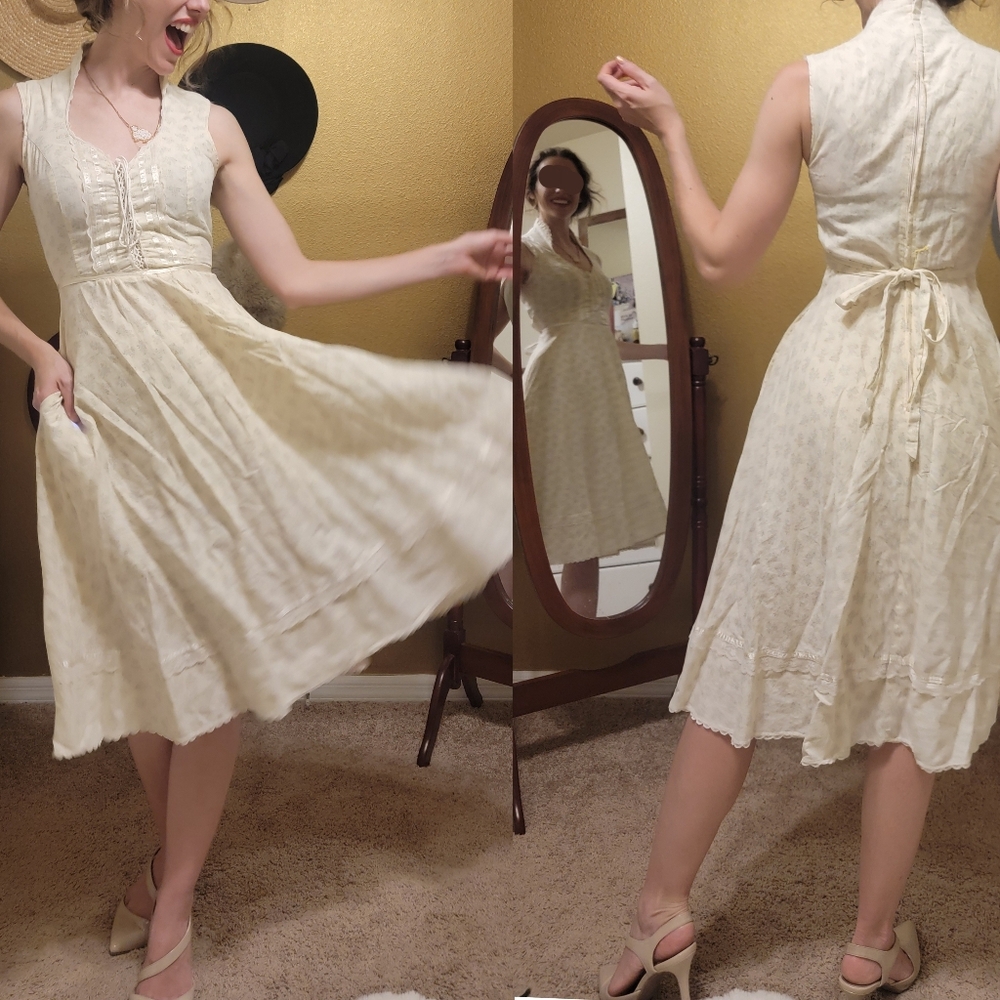 *Gunne Sax Lace-Up Corset Midi Dress*